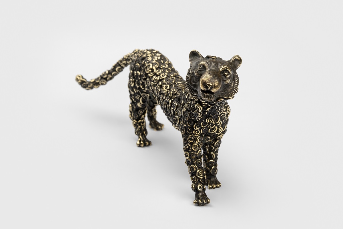 картинка Скульптура латунная Тигр Тури от магазина Одежда+